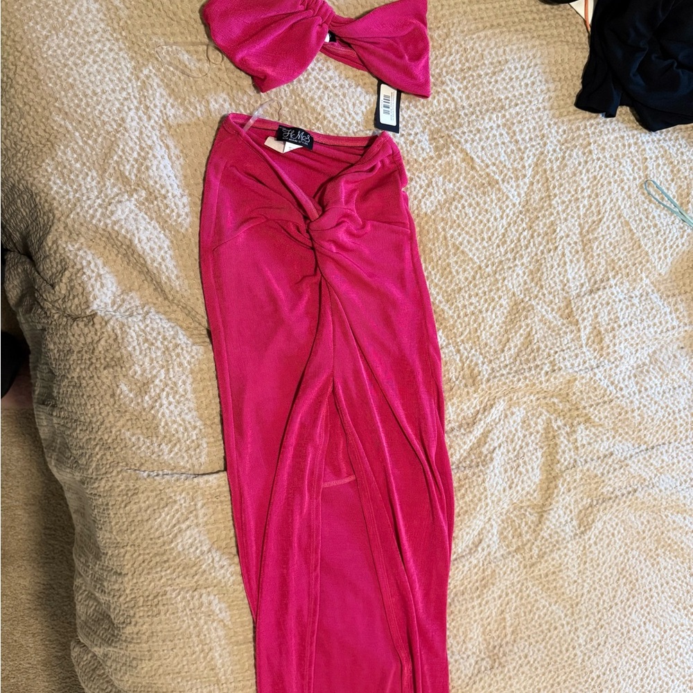 fuchsia ribbed one shoulder slit knitted skirt set